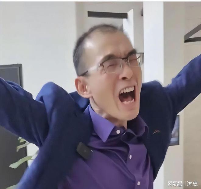 默为谢妈发声说出实情网友坐不住了凯发国际回应了！谢浩男妹妹不再沉(图24)